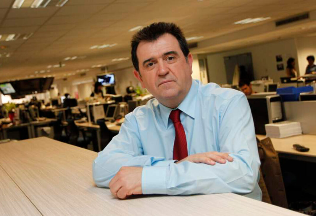 Arsenio_Escolar_en_la_redacción_de_20minutos.es_(2012)