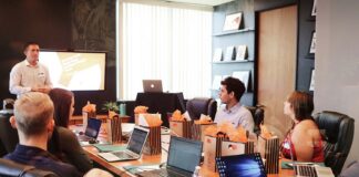 Un modelo propone usar tres señales de audiencia para decidir qué historias merecen más inversión
