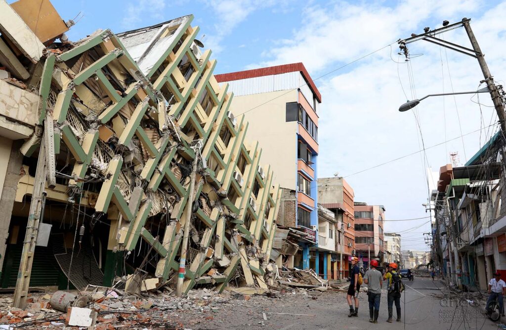 Por qué unas catástrofes llenan portadas y otras apenas existen